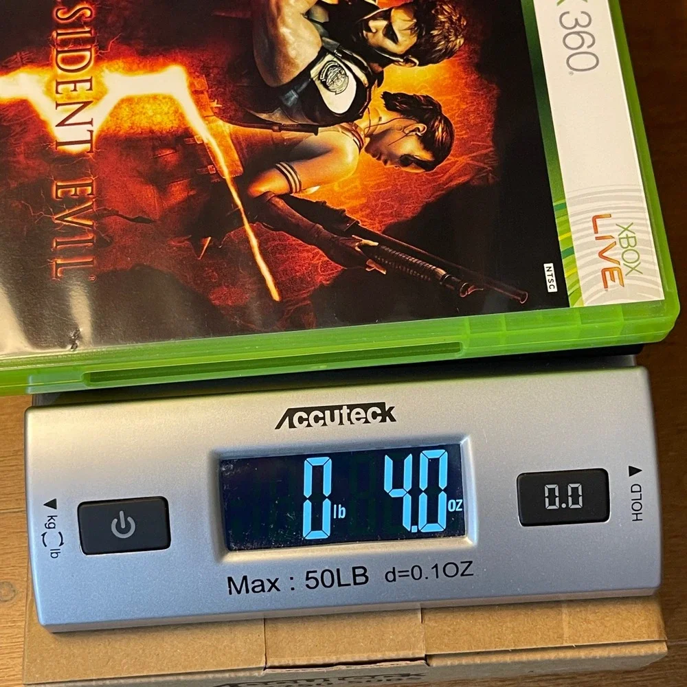 Capcom‎ Resident Evil 5 Xbox 360 Standard Edition Survival Horror Video Game